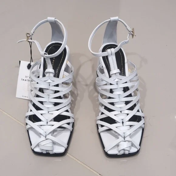 NWT Strappy heels - Picture 7 of 14